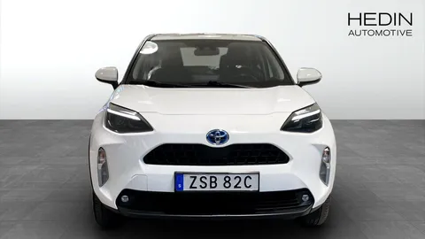 Car image 2