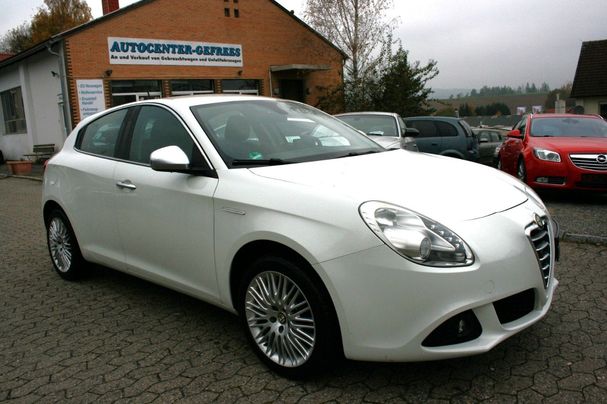 Alfa Romeo Giulietta 88 kW image number 2