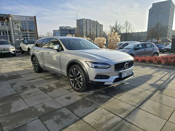 Volvo V90 Cross Country AWD 173 kW image number 6