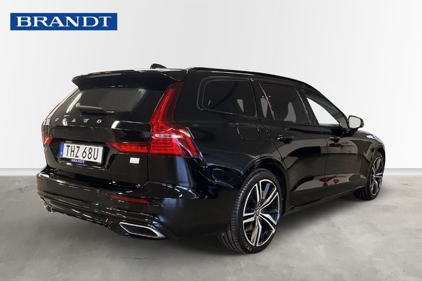 Volvo V60 T6 Recharge AWD 261 kW image number 3