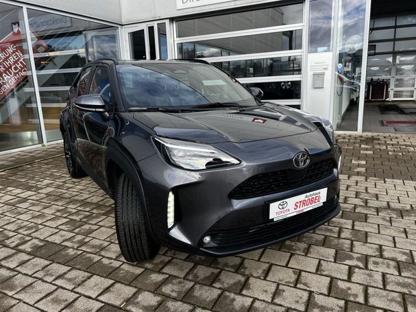 Toyota Yaris Cross 1.5 Hybrid 130 Team 96 kW image number 3