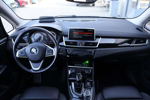 BMW 218i Gran Tourer 103 kW image number 3