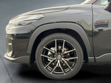 Car image 20