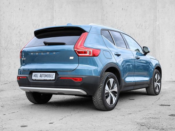 Volvo XC40 Recharge Plug-in Hybrid T4 155 kW image number 2