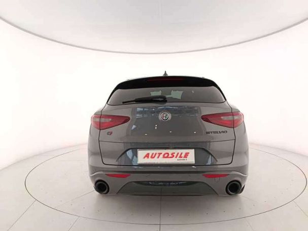 Alfa Romeo Stelvio 2.2 Q4 154 kW image number 4