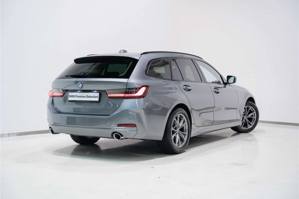 BMW 318i Touring 115 kW image number 2