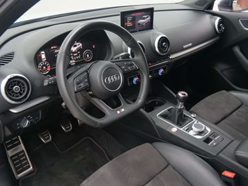 Car image 36