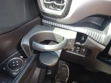 Car image 34