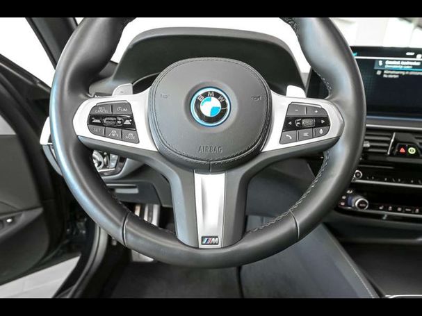 BMW 530 Touring 215 kW image number 8