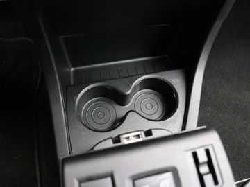 Car image 29