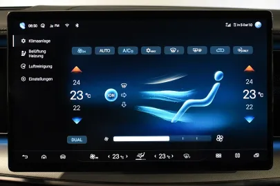 Car image 29