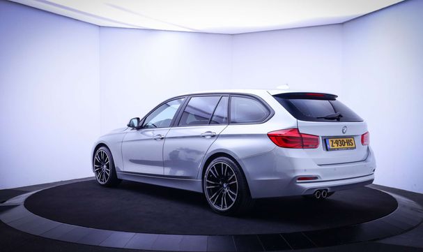 BMW 320i Touring 135 kW image number 8