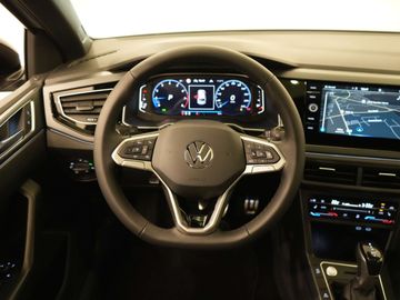 Car image 37