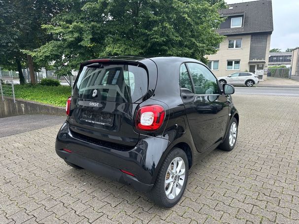 Smart ForTwo coupe EQ 60 kW image number 2