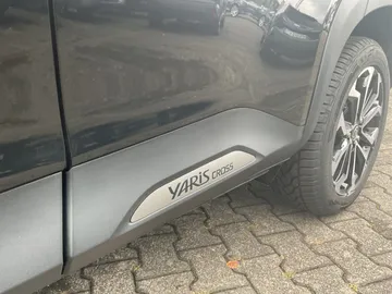 Car image 29