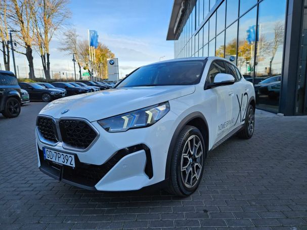 BMW X2 sDrive18d 110 kW image number 1