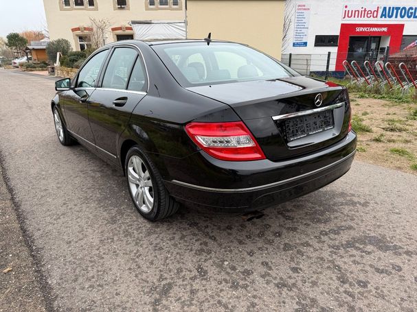 Mercedes-Benz C 180 BlueEFFICIENCY Avantgarde 115 kW image number 2