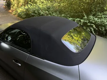 Car image 29