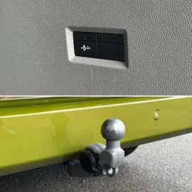 Car image 32