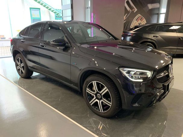 Mercedes-Benz GLC 300 de 4Matic 225 kW image number 2