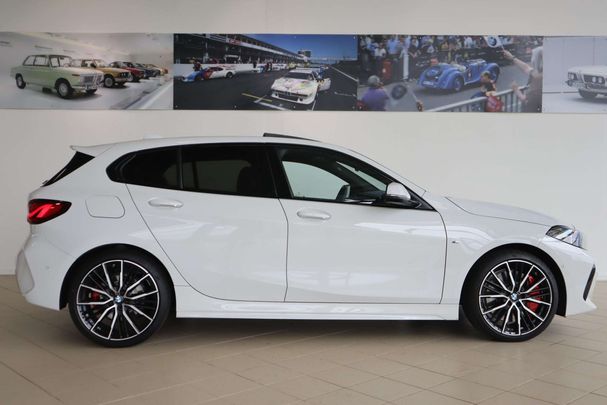 BMW 118i 100 kW image number 3