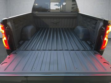 Car image 28