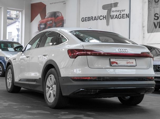 Audi e-tron 50 S-line Sportback 230 kW image number 3