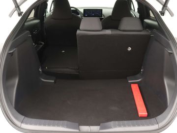 Car image 36