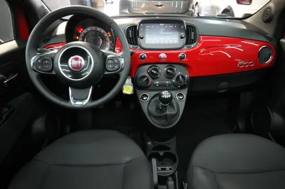Car image 15