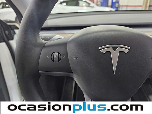 Tesla Model Y 188 kW image number 24