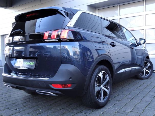 Peugeot 5008 BlueHDi EAT8 Allure 96 kW image number 2