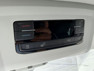 Car image 42