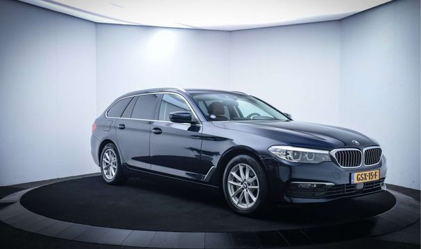 BMW 520i Touring 135 kW image number 2