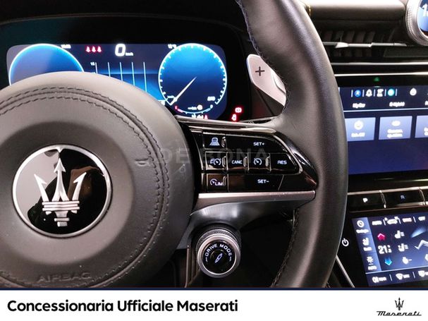 Maserati Grecale Modena 243 kW image number 17