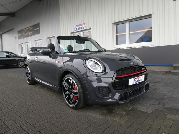 Mini John Cooper Works Cabrio 170 kW image number 2