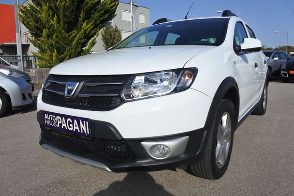 Dacia Sandero Stepway TCe 90 66 kW image number 1