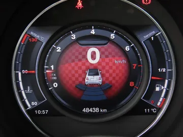 Car image 23