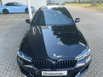 Car image 38