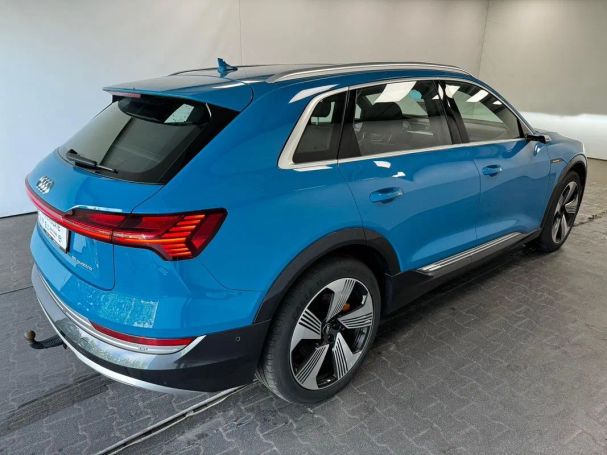 Audi e-tron 300 kW image number 29