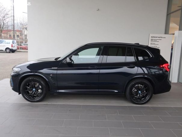 BMW iX3 M Sport 210 kW image number 5