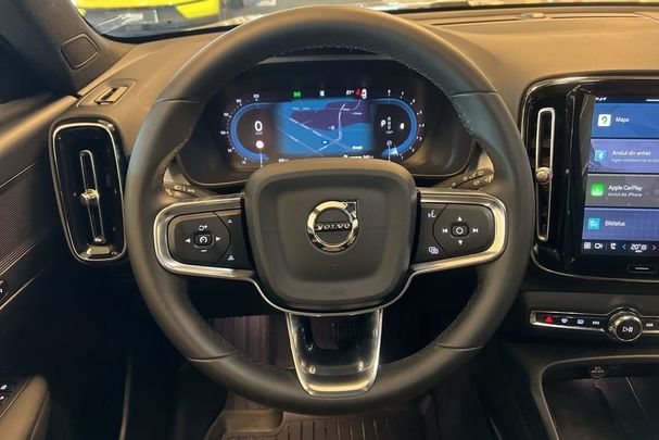 Volvo XC40 B4 Plus Dark 147 kW image number 12