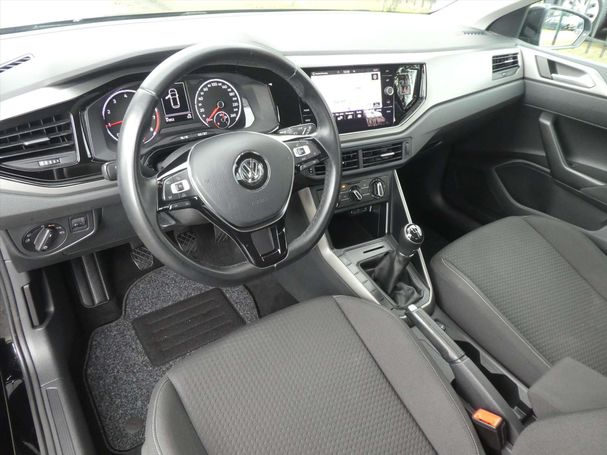 Volkswagen Polo 1.0 TSI Comfortline 70 kW image number 11