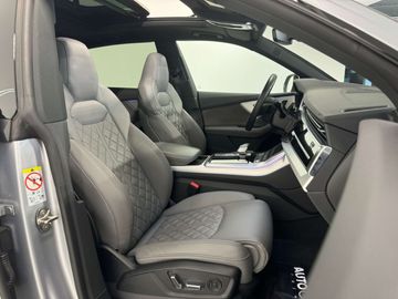 Car image 41