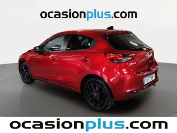 Car image 4