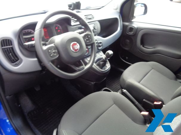 Fiat Panda Cross 1.0 Hybrid City 51 kW image number 6