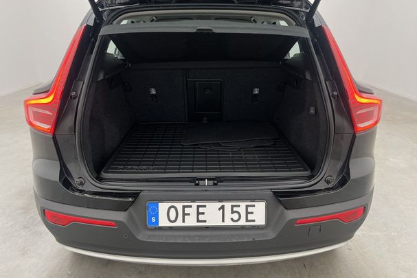 Volvo XC40 B4 R AWD 145 kW image number 27