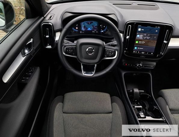 Volvo XC40 130 kW image number 14