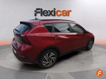 Car image 4