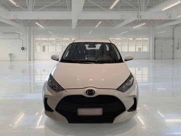Car image 2