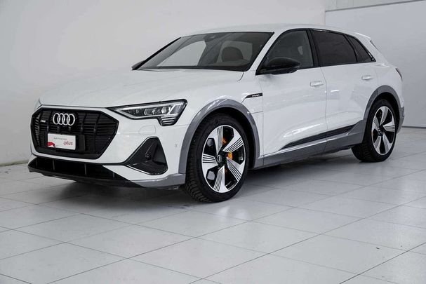 Audi e-tron 50 quattro S-line 230 kW image number 1